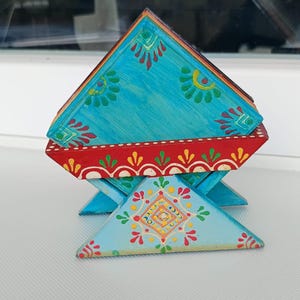 Ensemble de dessous de verre artisanaux en bois – Décor bohème peint à la main – Accessoires de table colorés d'art populaire