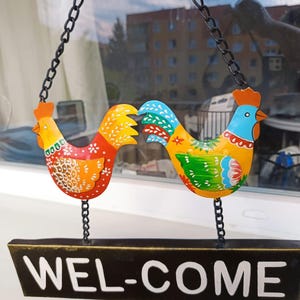 Panneau de bienvenue en fer forgé peint à la main représentant un coq – Décoration murale colorée d'art populaire indien – Décoration rustique pour entrée