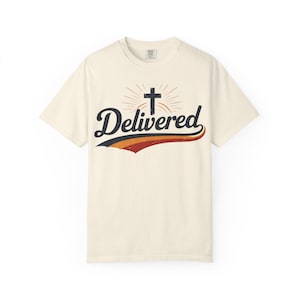 Delivered script with cross retro swoosh T-shirt | Christian faith tee