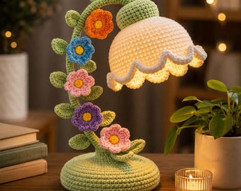 Crochet Flower Lamp, Floral Desk, Botanical Vine DIY Home Decor (PDF Pattern)