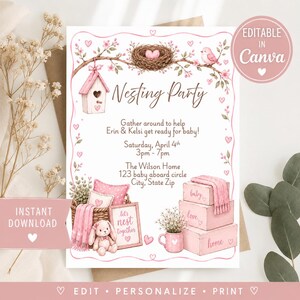 Peut inclure: Une carte d'invitation pour baby shower avec un nichoir rose, un nid d'oiseau avec des cœurs et un petit oiseau sur une branche. En bas, un panier avec un lapin en peluche, un panneau 'let's nest together' et des boîtes roses empilées.