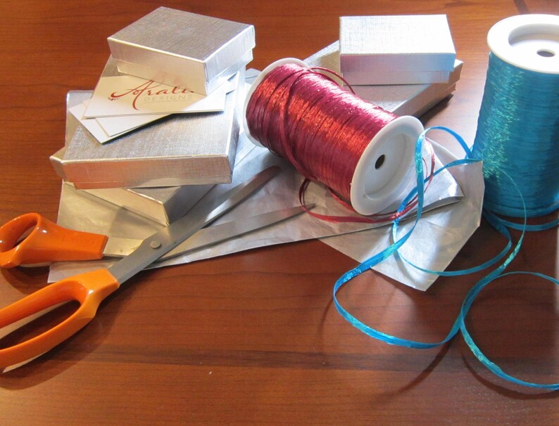 Lilac and Cream Swarovski Pearl Necklace  Bridesmaid Spring image 2