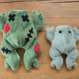Floppy Frog Pattern