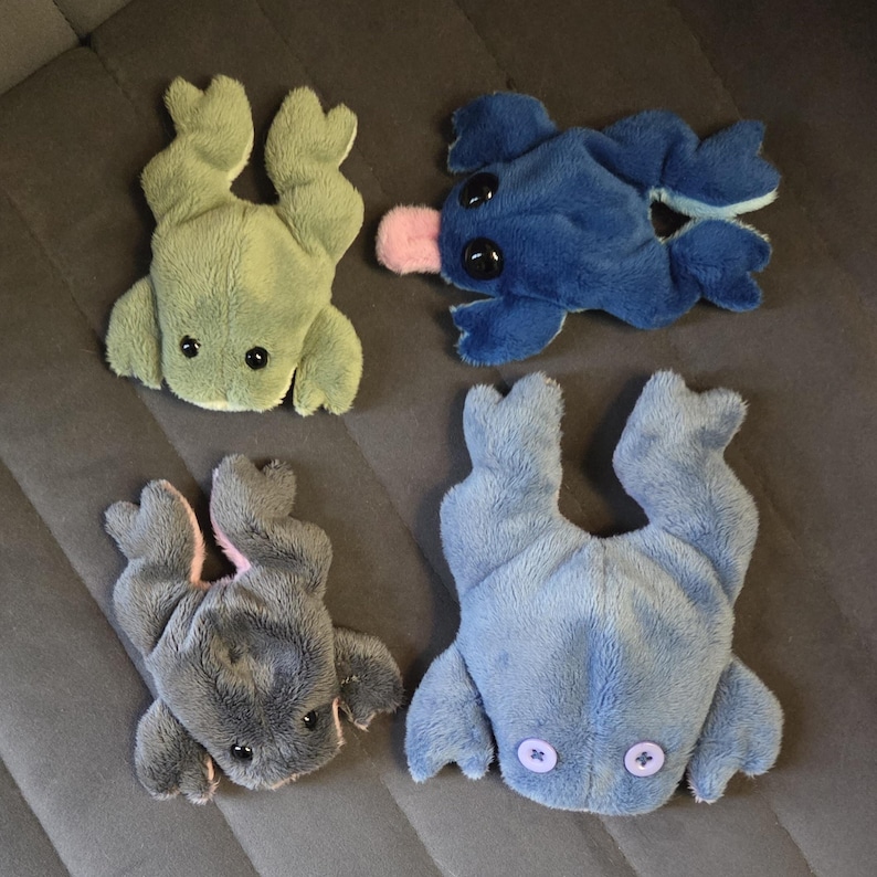 Floppy Frog Pattern image 6
