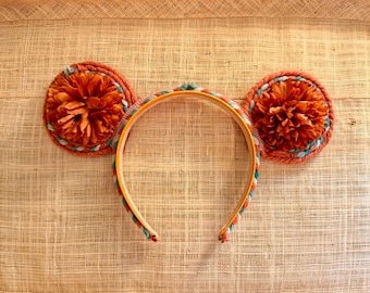 Upcycled Braided Ears with Marigold Flowers – Sustainable Accessory