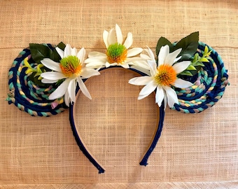 Upcycled Braided Park Ears with Chamomile Flowers – Sustainable Theme Park Accessory