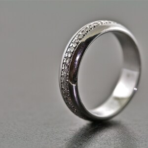 14kt White Gold Hand Engraved Wedding Band