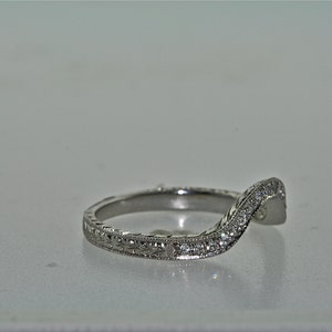 14kt White Gold and Diamonds Art Deco Design Curved Wedding Band