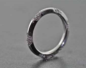 14kt White Gold and Diamond Wedding Band