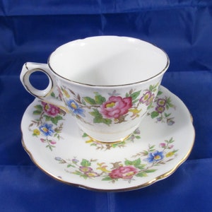 Vintage Royal Stafford Pedestal large Tea Cup and Saucer Rochester c1950 made in england image 3