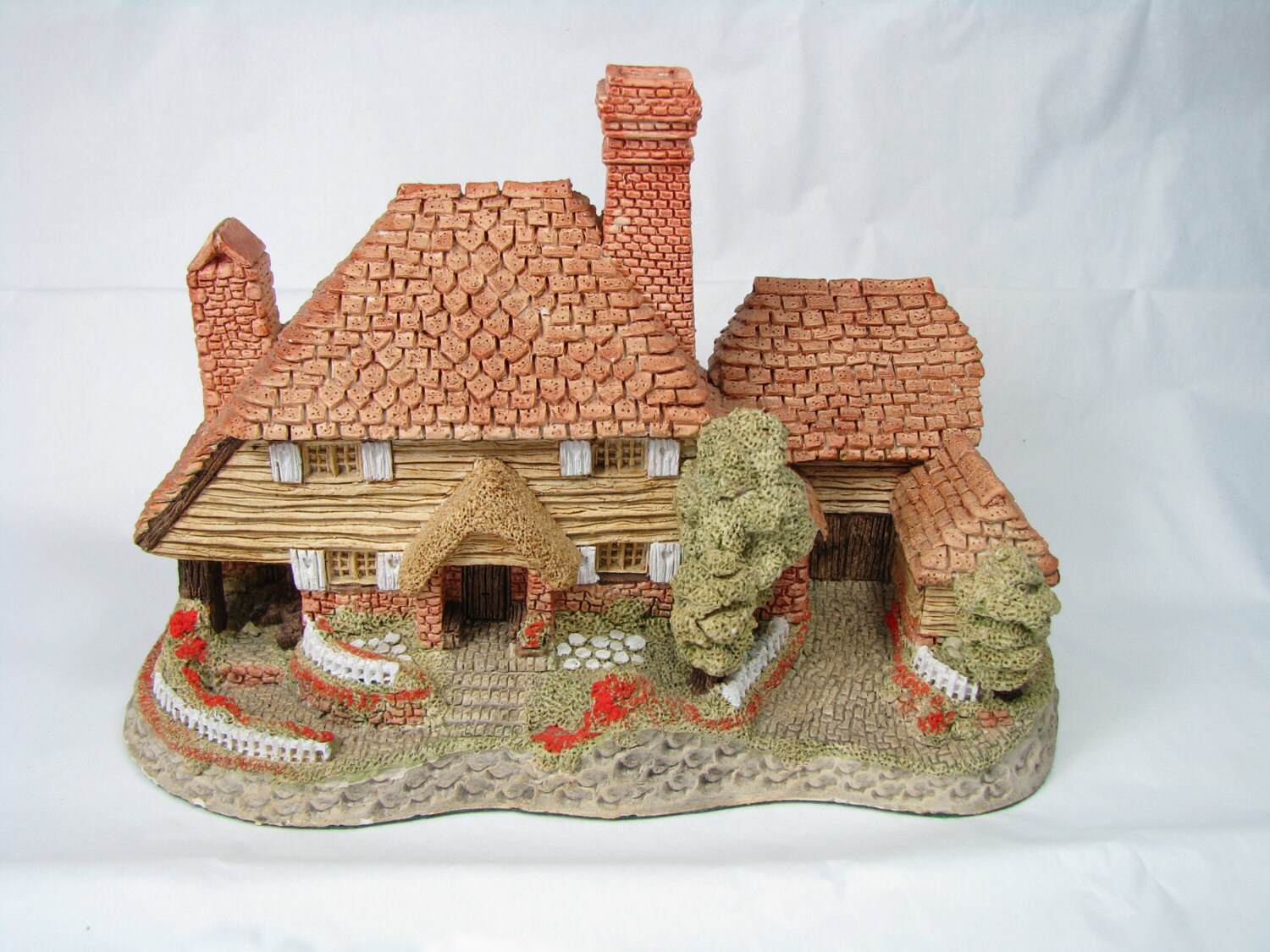 KENT Cottage by DAVID WINTER Excellent Condition Etsy