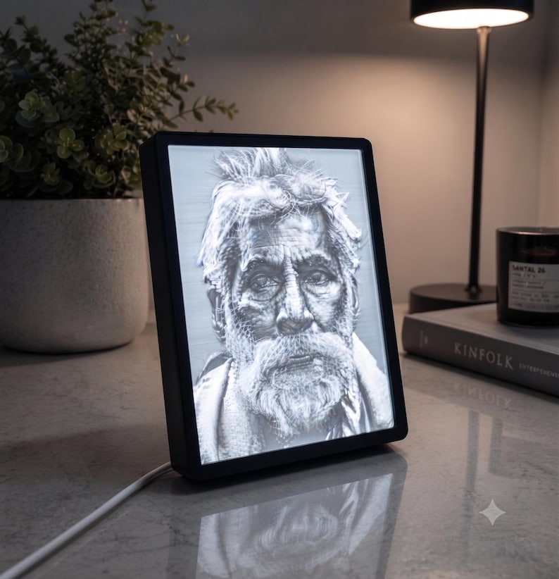 Custom lithophane photo frame, glowing when backlit