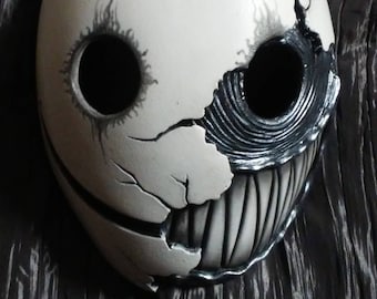 Smile version 2: Resin cast mask