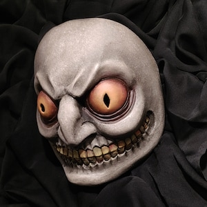 Deranged: Resin cast mask