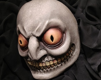 Deranged: Resin cast mask