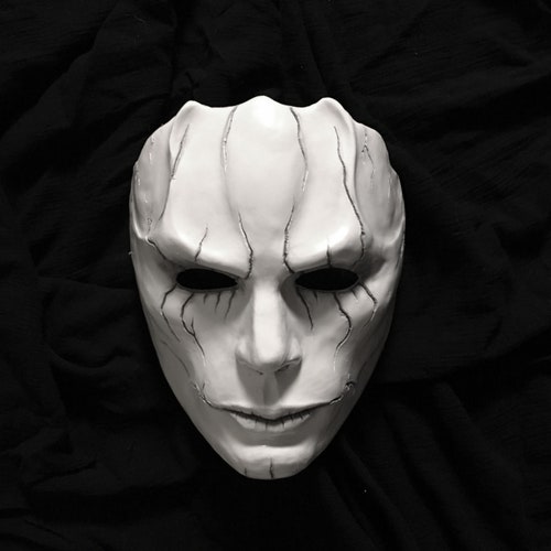 Porcelaine version 2 : masque en résine moulée
