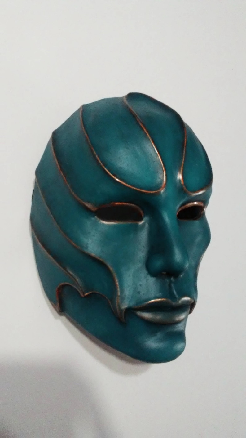 Vampire: Full Face Resin Mask - Etsy