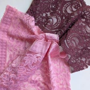 Lot vintage de 2 bordures en dentelle extensible récupérées rose, bordeaux
