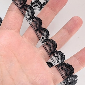 Vintage black scalloped lace trim 1 YARD x 1/2&quot; wide
