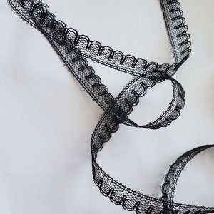 Vintage black lace trim 1 yrd 1/2&quot; wide