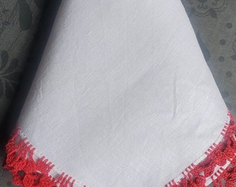 Vintage white linen crocheted handkerchief w flaw