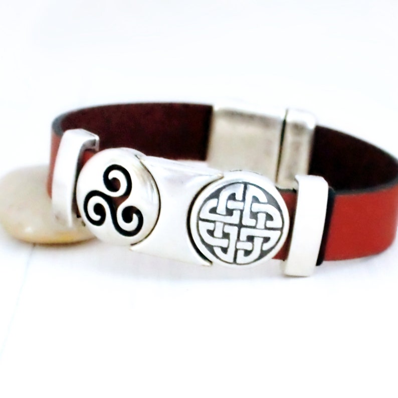 Celtic Leather Bracelet Love Knot Triskele Celtic Bracelet | Etsy