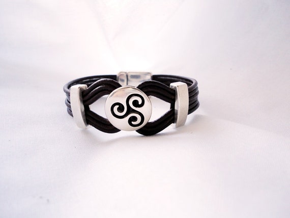 Triskele Bracelet Women or Men Leather Bracelet Celtic Jewelry