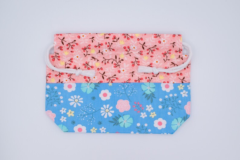 Knitting Project, Drawstring, Floral Yarn Storage Pouch, Handmade Lined Cotton Bag, Cottagecore Craft Gift image 2