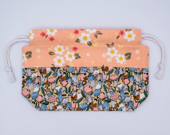 Proyecto de tejido, cordón ajustable, bolsa de almacenamiento de hilo floral, bolsa de algodón forrada hecha a mano, regalo artesanal estilo cottagecore
