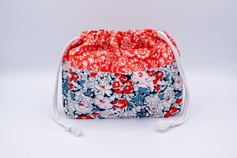 Knitting Project, Drawstring, Floral Yarn Storage Pouch, Handmade Lined Cotton Bag, Cottagecore Craft Gift image 4