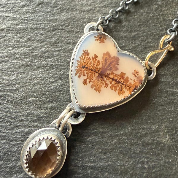 Herz Dentric Achat Halskette, Herz Stein eingefasst in Sterling Silber und Goldbronze