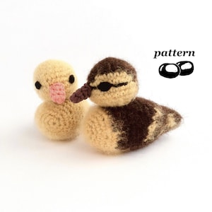 Duckling Crochet Pattern / Crochet Duckling Pattern / Crocheted Duck Chick / Baby Bird / Crochet Spring Decoration / Easter Crochet Pattern