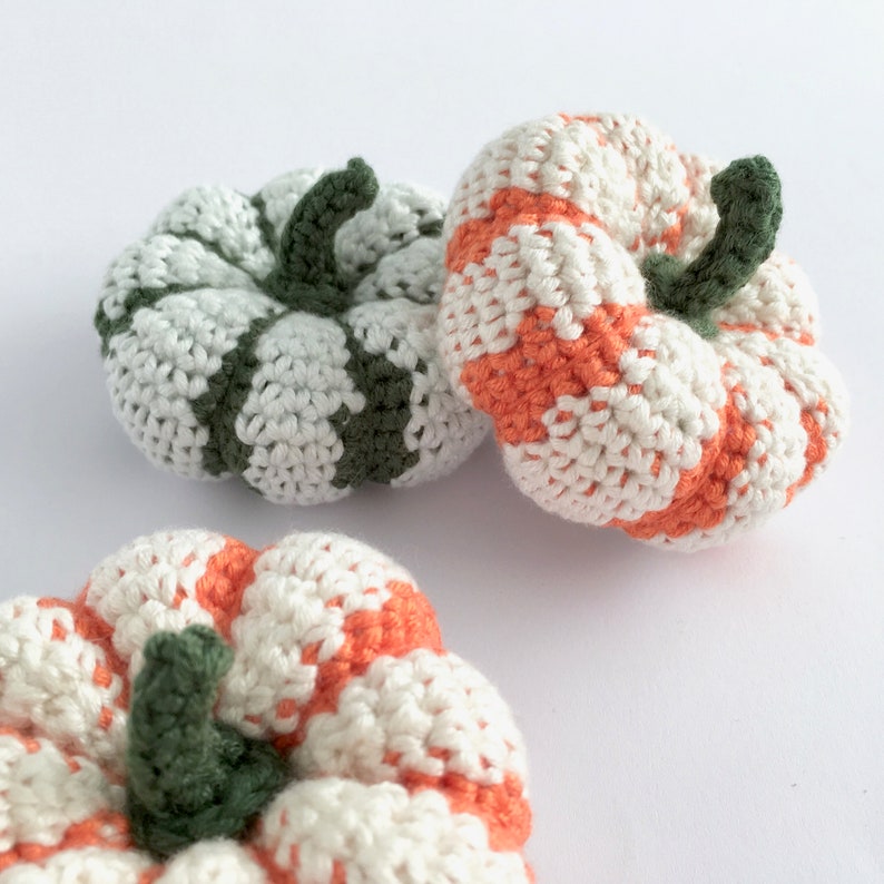 Pumpkin Crochet Pattern / Striped Pumpkin Pattern Sweet Dumpling Squash Pattern / Pumpkin Ornament Halloween Decoration Autumn Thanksgiving image 7