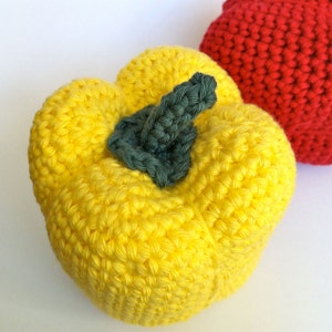 Crochet Pepper Pattern / Crocheted Pepper / Bell Pepper Capsicum / Crochet Vegetable Pattern / Crochet Food Pattern image 5