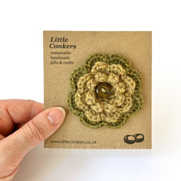 Green and Gold Brooch Eco-friendly Gift for Mum Stocking Filler Gift Organic Wool Handmade Flower Brooch Recycled Small Gift / Gift for her