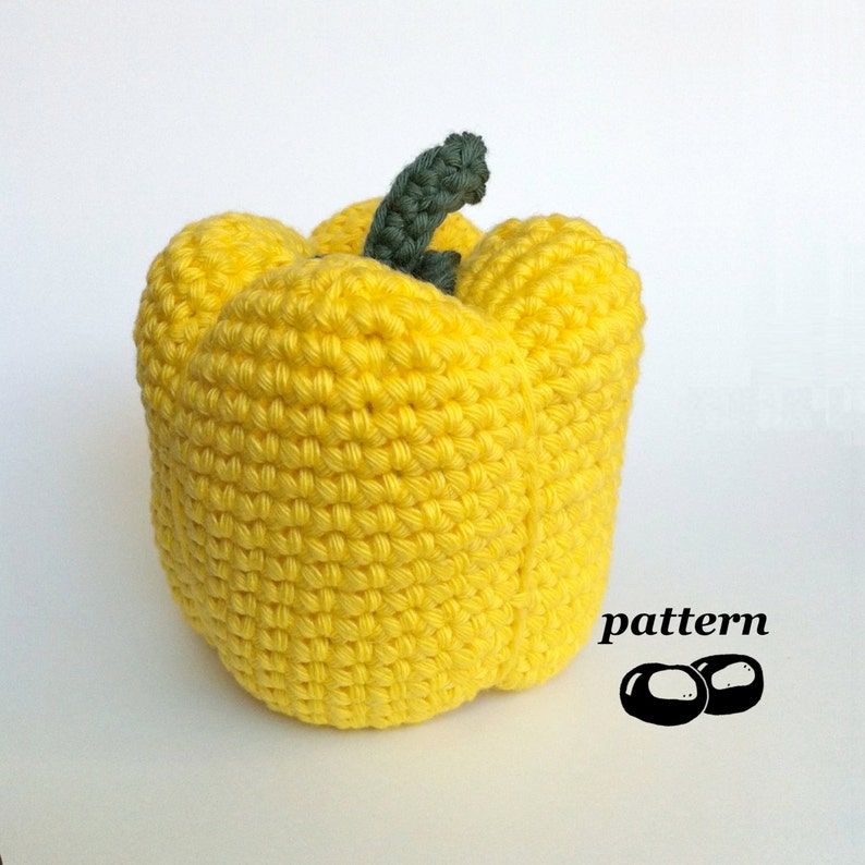 Crochet Pepper Pattern / Crocheted Pepper / Bell Pepper Capsicum / Crochet Vegetable Pattern / Crochet Food Pattern image 3