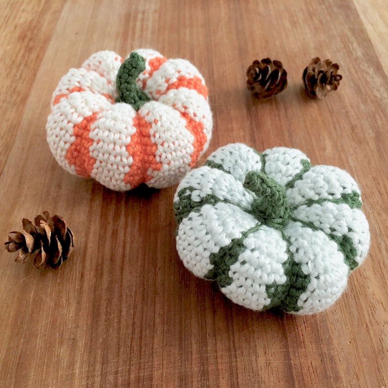 Pumpkin Crochet Pattern / Striped Pumpkin Pattern Sweet Dumpling Squash Pattern / Pumpkin Ornament Halloween Decoration Autumn Thanksgiving image 4