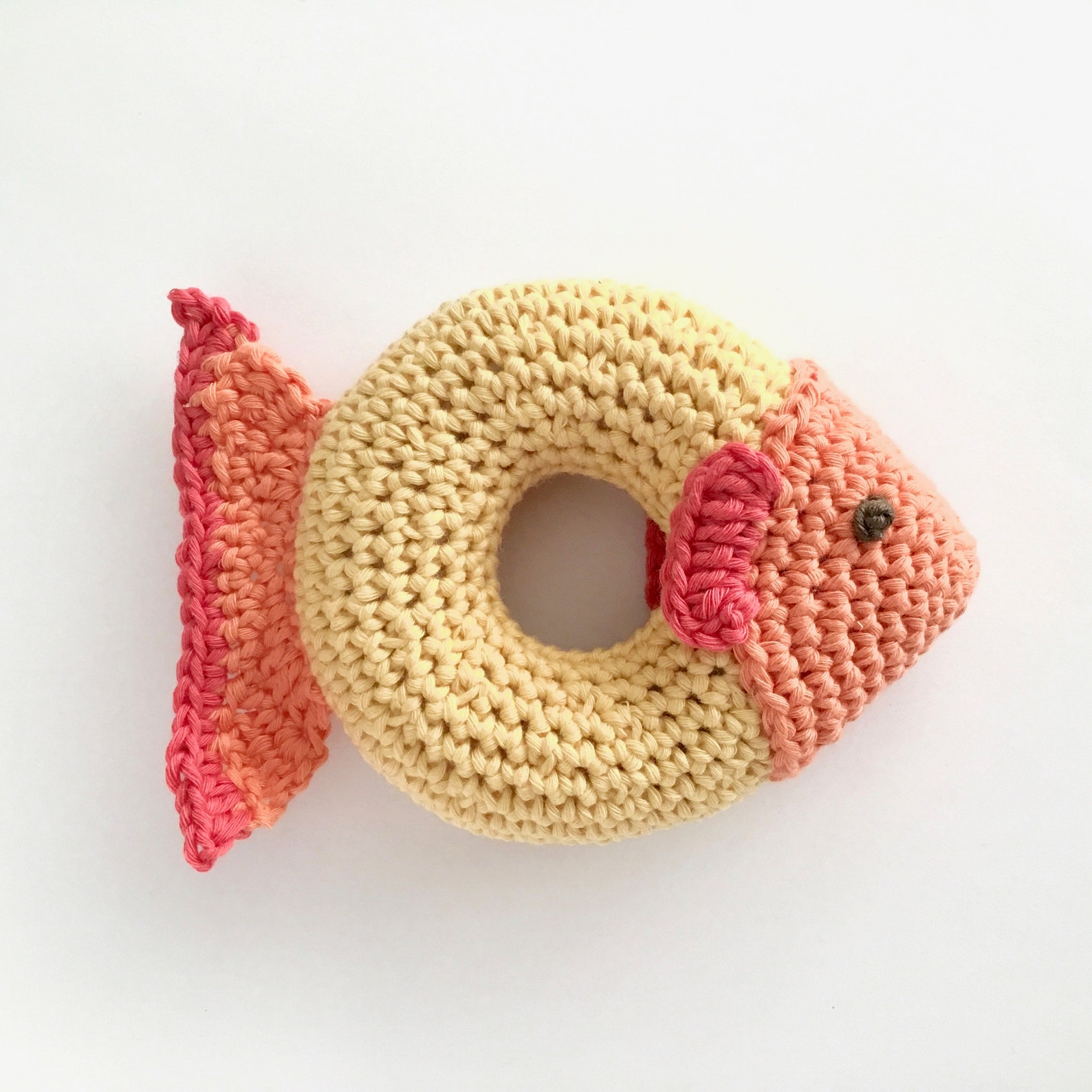 Fish Ring Toy Crochet Pattern / Grippy Baby Toy Crochet Pattern ...