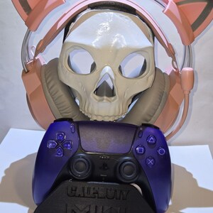 Ghost (COD) PS5/Xbox Controller and Headphone Stand