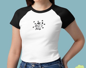 Aanpasbare K-Pop Bunny geborduurde crop top microrib raglan baby T-shirt concertoutfit