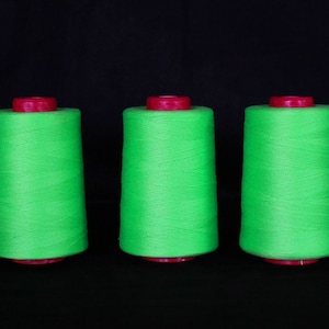 uv neon green sewing thread strong 20 for String Art or machine stitching