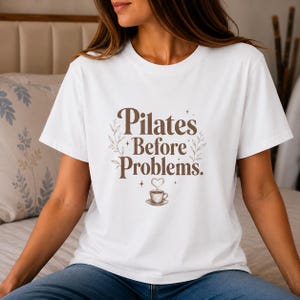 Camiseta "Pilates antes que problemas" / Camiseta divertida de Pilates / Camiseta gráfica de fitness / Camiseta de Pilates Reformer / Entrenamiento de bienestar / Regalo unisex de Pilates
