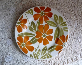 Vintage French, Digoin Sarreguemines, Retro Plate. Cream Colored, Ceramic Dish with Orange Floral Pattern & Green Leaves. Design Laura.