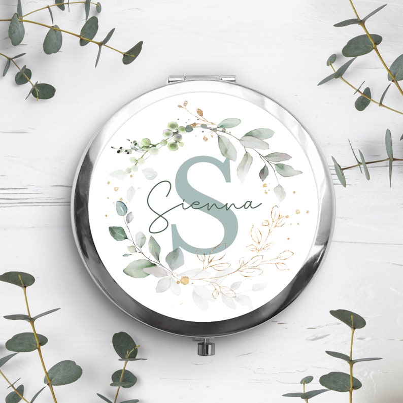 Personalised Compact Mirror, Gift For Her, Wedding Favours, Mother of the Groom, Keepsakes, Maid of Honour, Personalised Birthday image 1