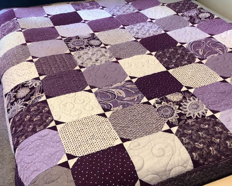 Digital sewing pattern for beginner patchwork quilt with cutting instructions