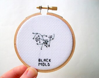 Black Mold microbe, stachybotrys chartarum -- microbial needlework goodness for science geeks and home brew enthusiasts