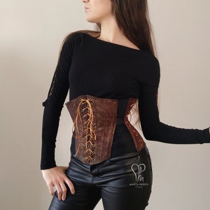 Corset - lederen taille cincher, elastische inzetstukken, stalen botten - front vetersluiting, steampunk underbust, bruingouden taille riem, goth cincher