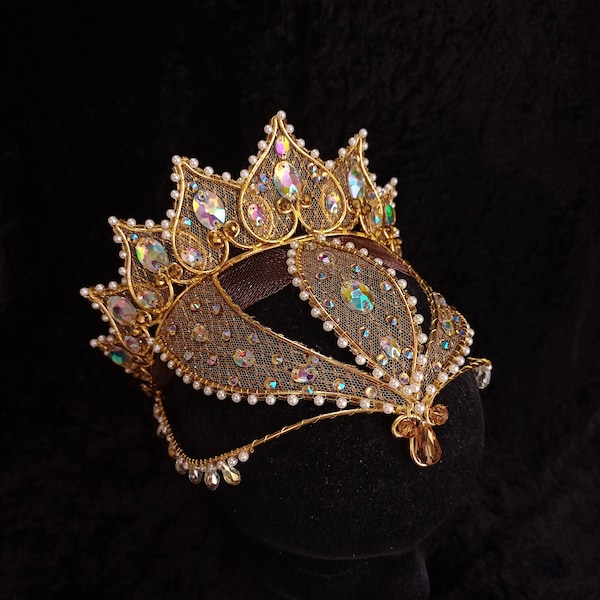 Ballet headpiece PRIYA gold- iridescent rhinestones, translucent AB crystals, faux pearls, gold net - Gamzatti, Sugar Plum Fairy