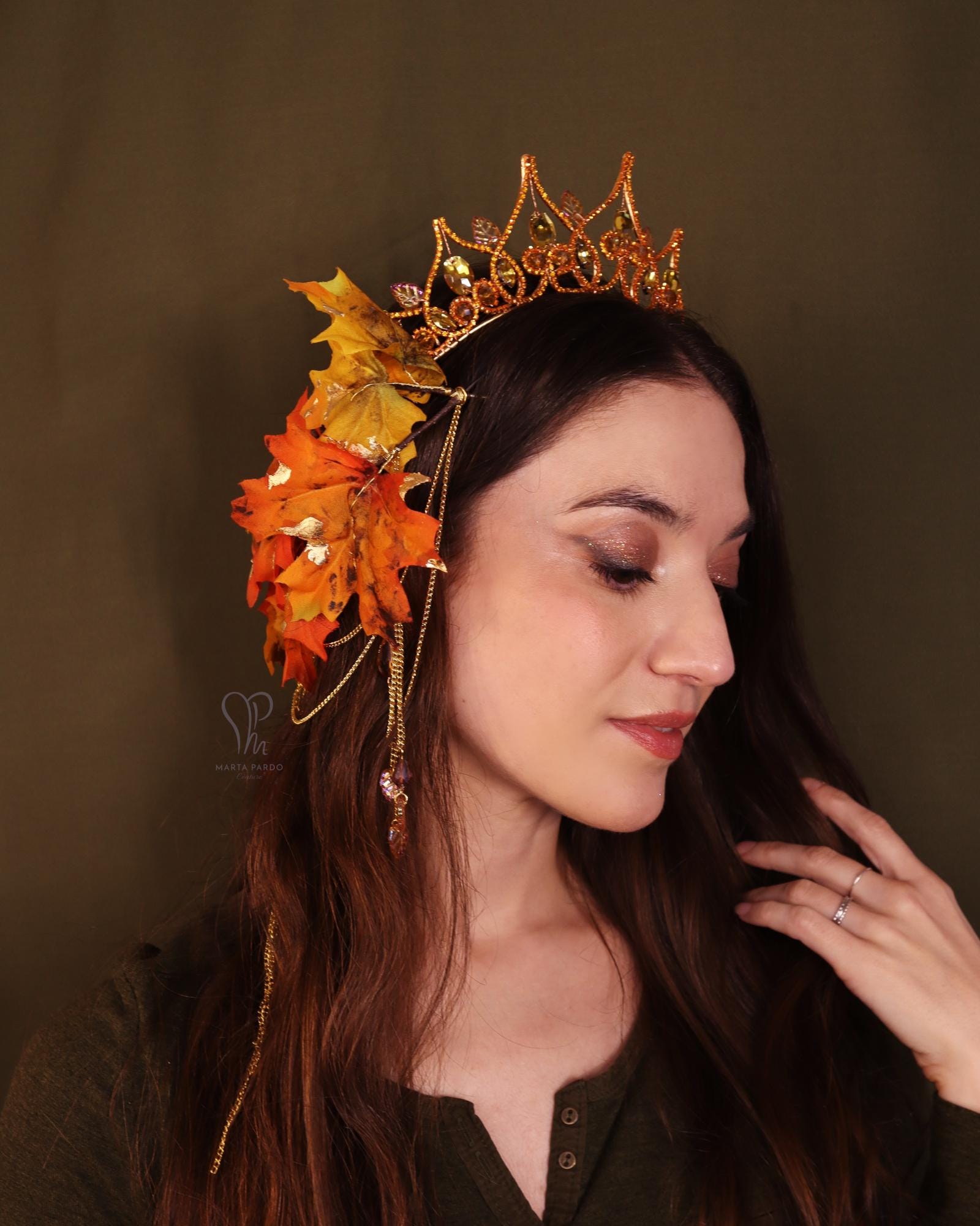 【Tiara】 Fantasy Tiara LEVEN - Orange Crystals, Gold Wire, Amber Glass