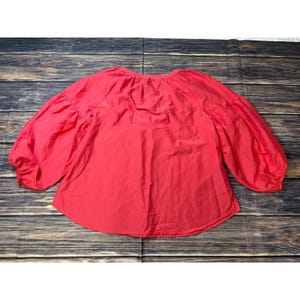 Tommy Bahama Peasant Blouse Womens M Coral Red Cotton Silk Balloon Sleeve Top image 3